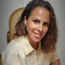 Blanca Frances matrona especializada en preparacion al parto presencial Valencia