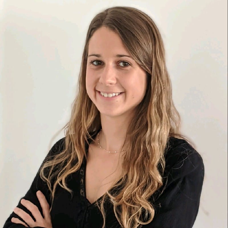 Nuria Quijano matrona del equipo de preparacion al parto en Valencia